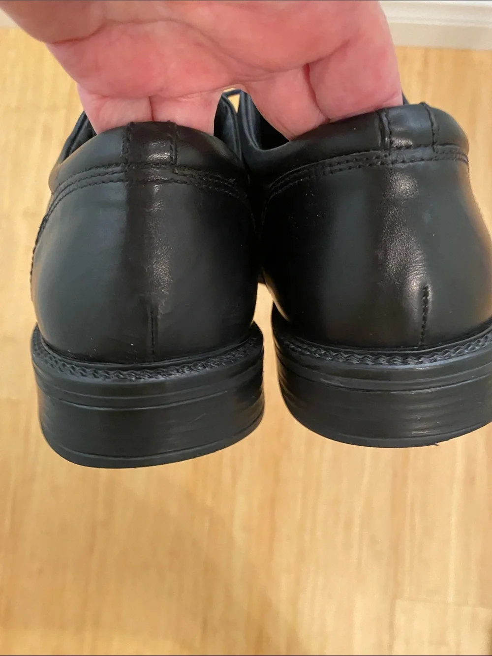 Men’s G.H. Bass & Co. Black Leather Lace-Up Shoes